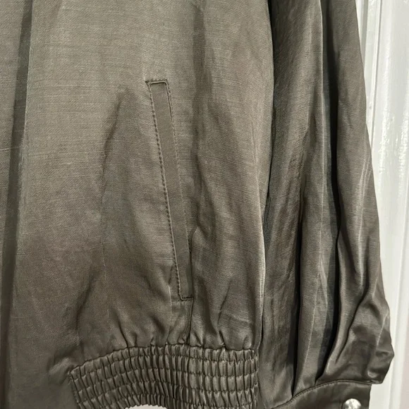Zara Lightweight Satin Olive Green Bomber Jacket Sz Small - Picture 10 of 15